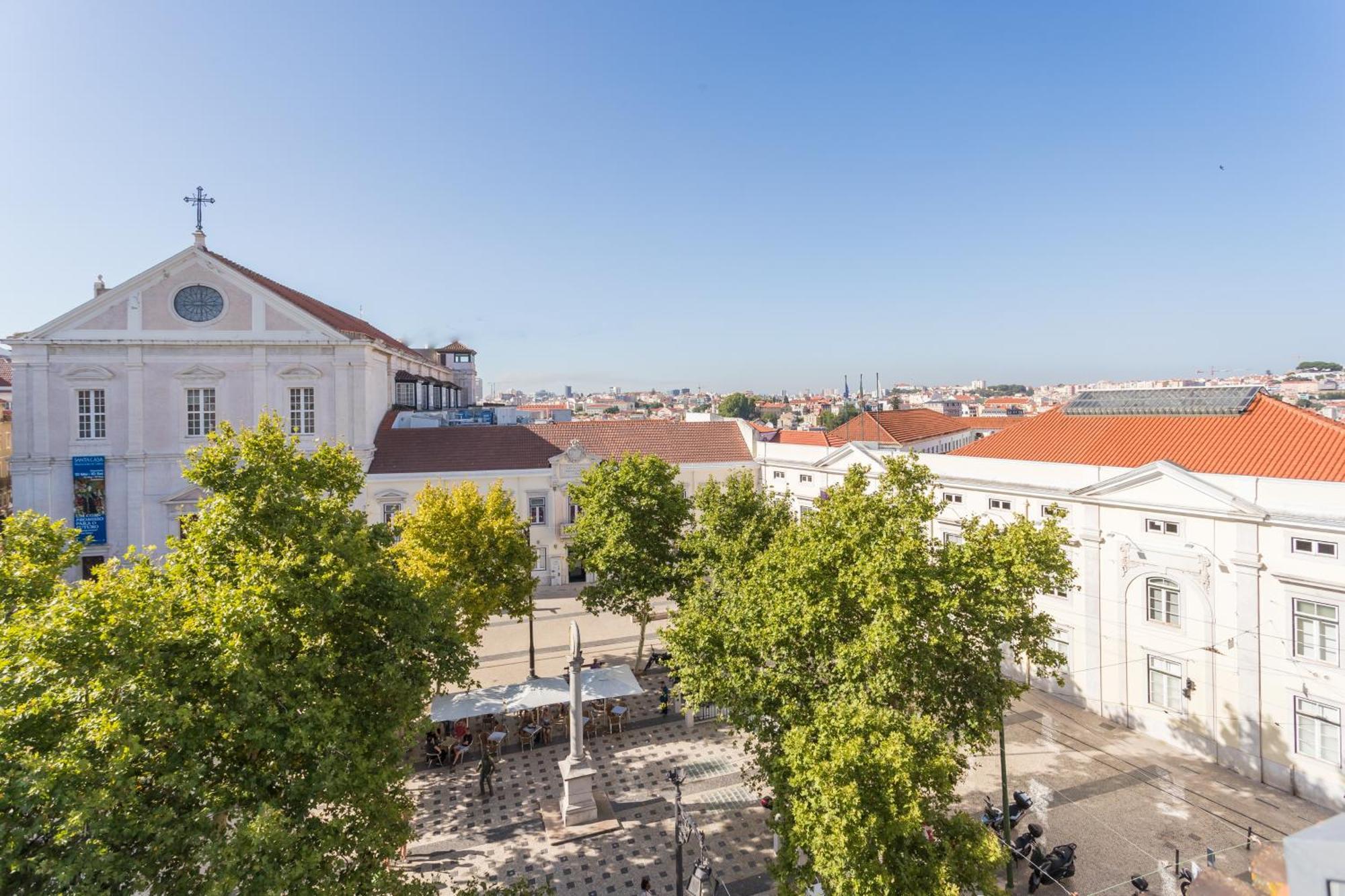 Chiado Arty Flats Apart-hotel